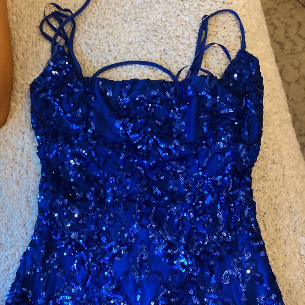 Windsor mini dress. Never worn!  Great for homecoming!